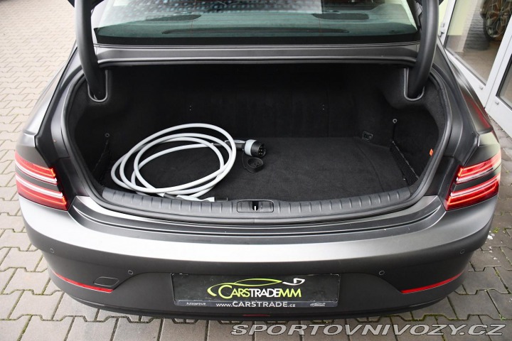 Ostatní značky Ostatní modely Genesis G80 AWD LUXURY SOLAR 97,4%SoH 2022