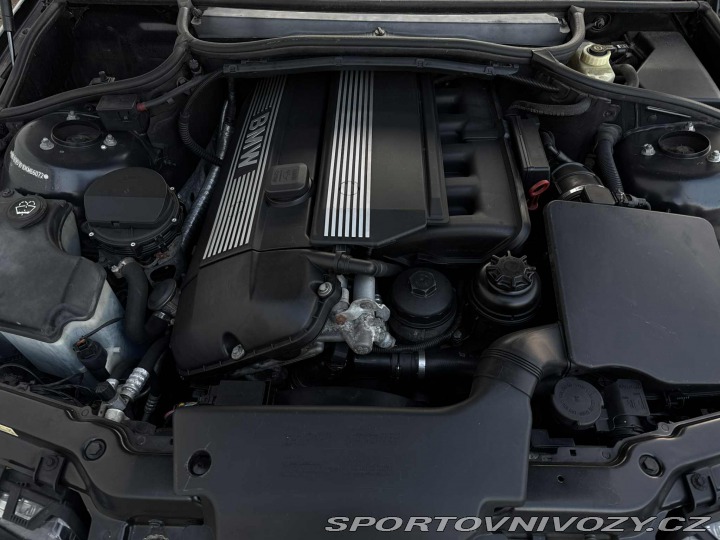 BMW 3 E46 330i M packet II 2002