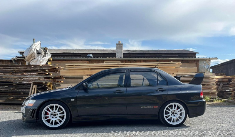 Mitsubishi Lancer EVO 