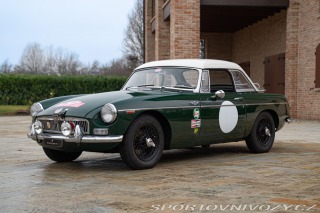 MG  B ROADSTER
