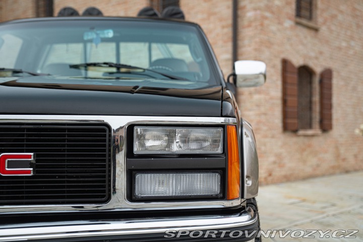 Ostatní značky Ostatní modely GMC SIERRA SLX 5.7 L V8 1990