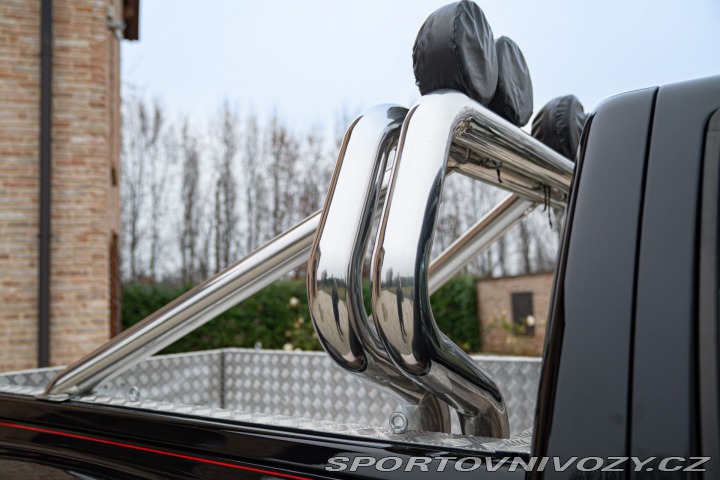 Ostatní značky Ostatní modely GMC SIERRA SLX 5.7 L V8 1990