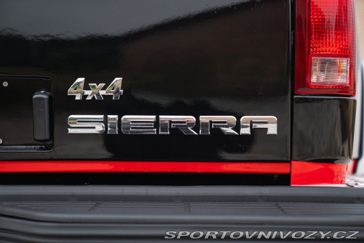 Ostatní značky Ostatní modely GMC SIERRA SLX 5.7 L V8 1990