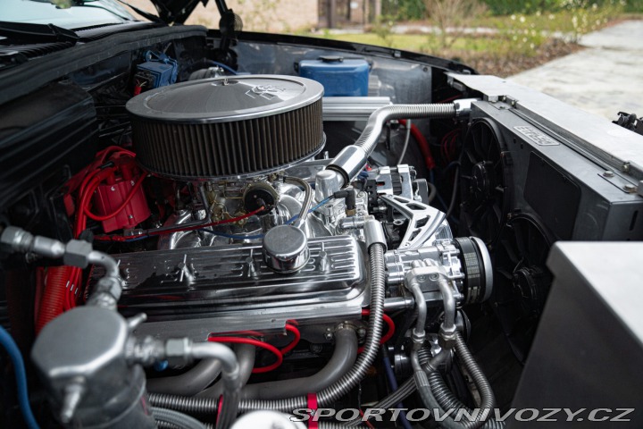 Ostatní značky Ostatní modely GMC SIERRA SLX 5.7 L V8 1990