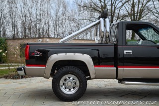 Ostatní značky Ostatní modely GMC SIERRA SLX 5.7 L V8 1990
