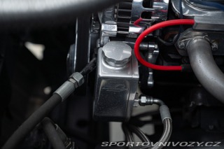 Ostatní značky Ostatní modely GMC SIERRA SLX 5.7 L V8 1990