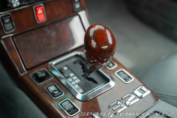 Mercedes-Benz SL 320 1995