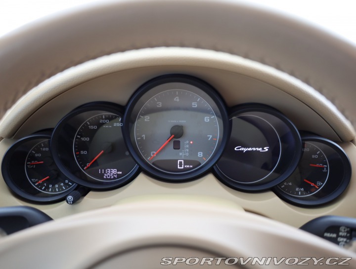 Porsche Cayenne S 2012