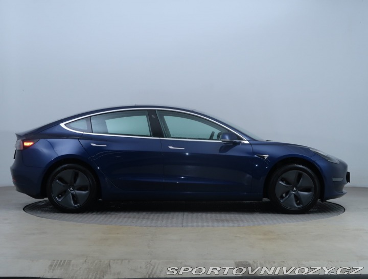 Tesla Model 3 Std Range Plus 52kWh 2019