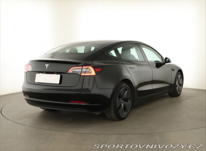 Tesla Model 3 Std Range Plus LFP 2021