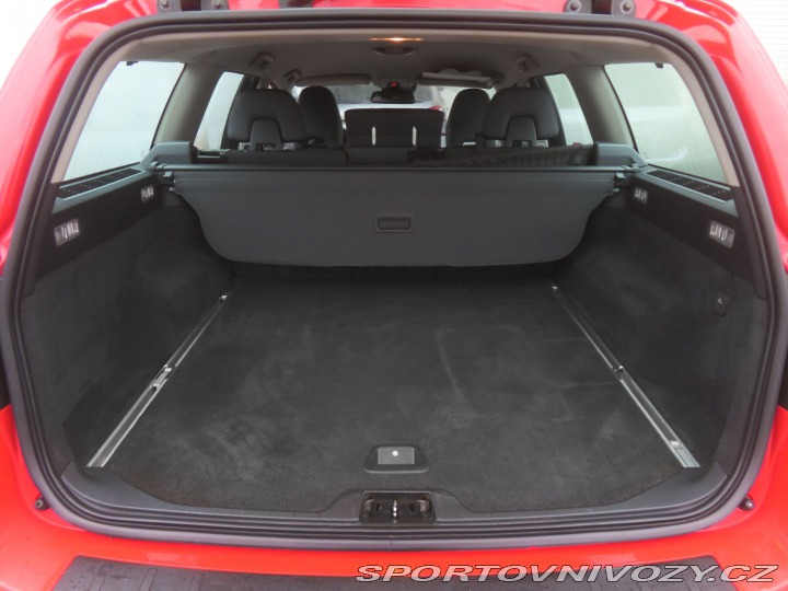 Volvo V70 D5 AWD 2012