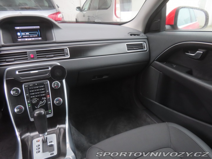 Volvo V70 D5 AWD 2012