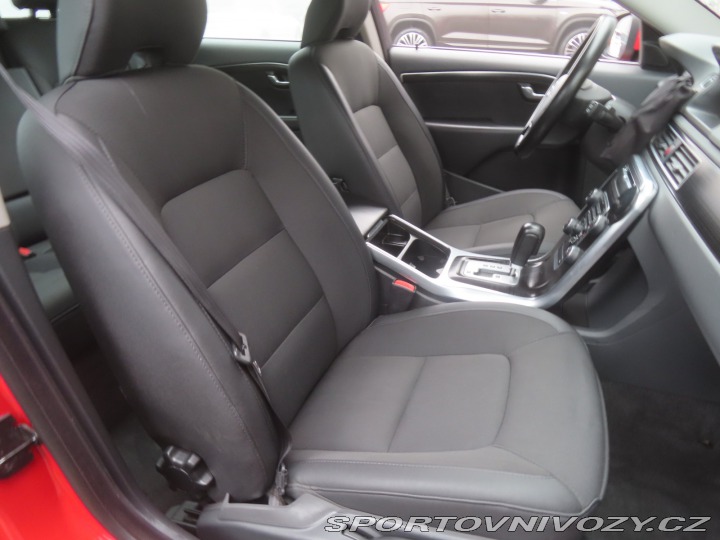 Volvo V70 D5 AWD 2012