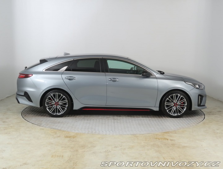 Kia ProCeed GT 1.6 T-GDI 2020