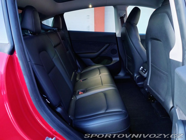 Tesla Model Y Long Range Dual Motor 378 2022