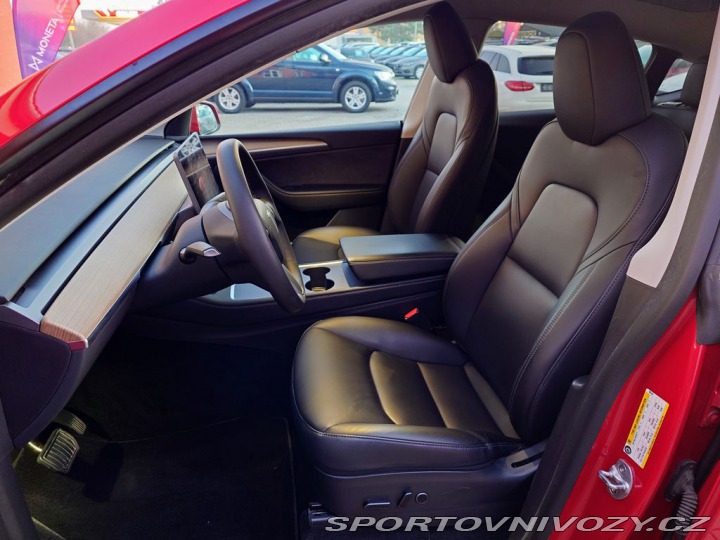 Tesla Model Y Long Range Dual Motor 378 2022