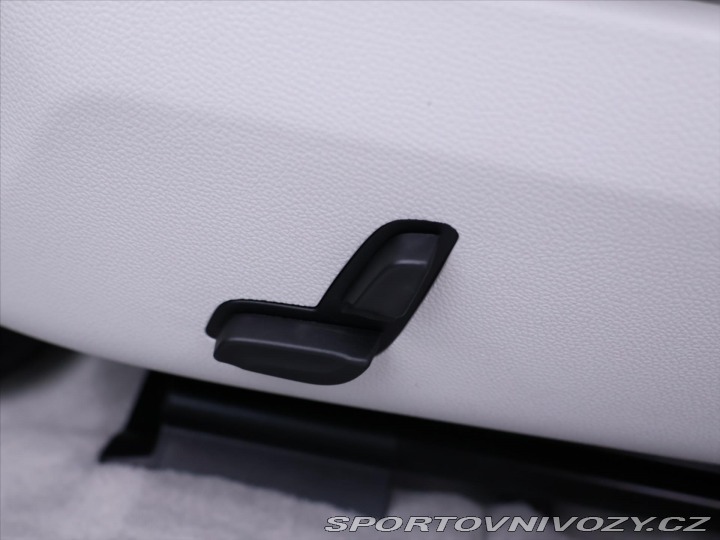 Mercedes-Benz E 3,5 E 400 Serv.kniha LED 2015