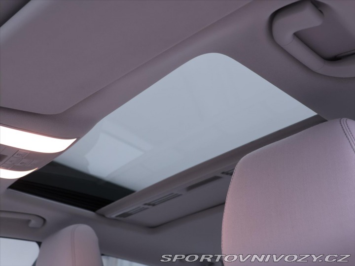 Mercedes-Benz E 3,5 E 400 Serv.kniha LED 2015