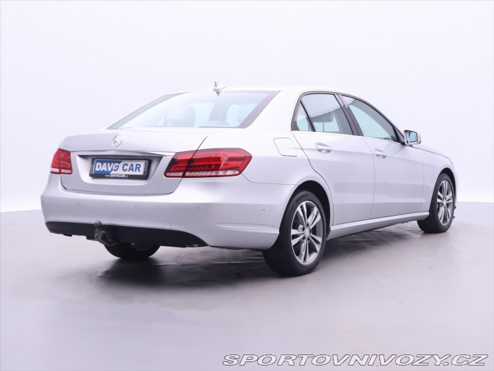 Mercedes-Benz E 3,5 E 400 Serv.kniha LED 2015