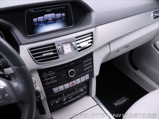 Mercedes-Benz E 3,5 E 400 Serv.kniha LED 2015