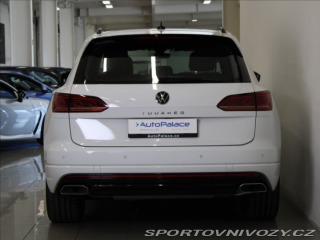 Volkswagen Ostatní modely Touareg 3,0 TDi 210kW R-Line 56tk 2023