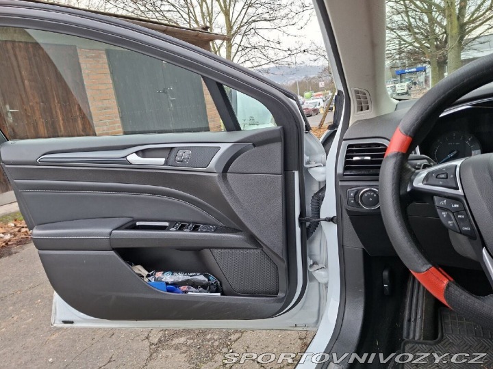 Ford Ostatní modely Mondeo 2,0 ST-Line, Kombi, naf 2018