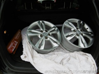 Hyundai Ostatní modely ix35 CRDI, 135kW 4x4 2013