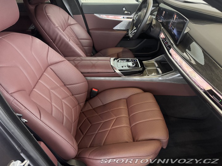 BMW i7 xDrive60 2024