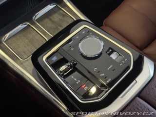 BMW i7 xDrive60 2024