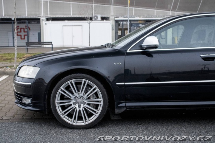 Audi S8 quattro tiptronic, 331kW 2008