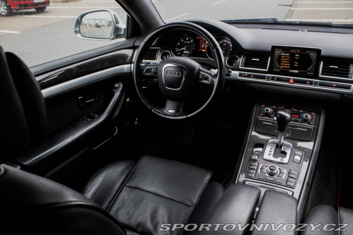 Audi S8 quattro tiptronic, 331kW 2008