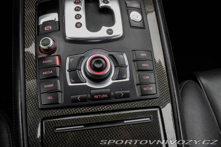 Audi S8 quattro tiptronic, 331kW 2008