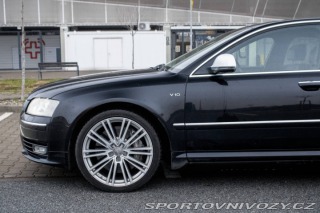 Audi S8 quattro tiptronic, 331kW 2008