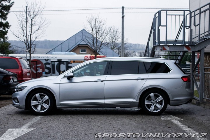 Volkswagen Ostatní modely Passat Variant Variant  2.0 BiTDI Elegan 2020