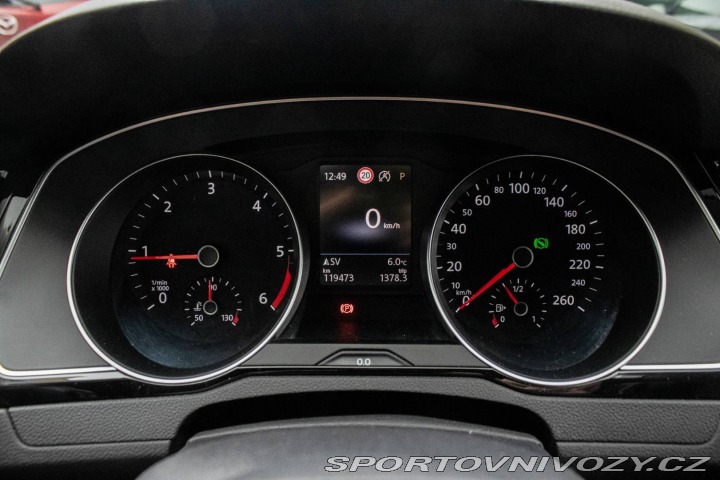 Volkswagen Ostatní modely Passat Variant Variant  2.0 BiTDI Elegan 2020