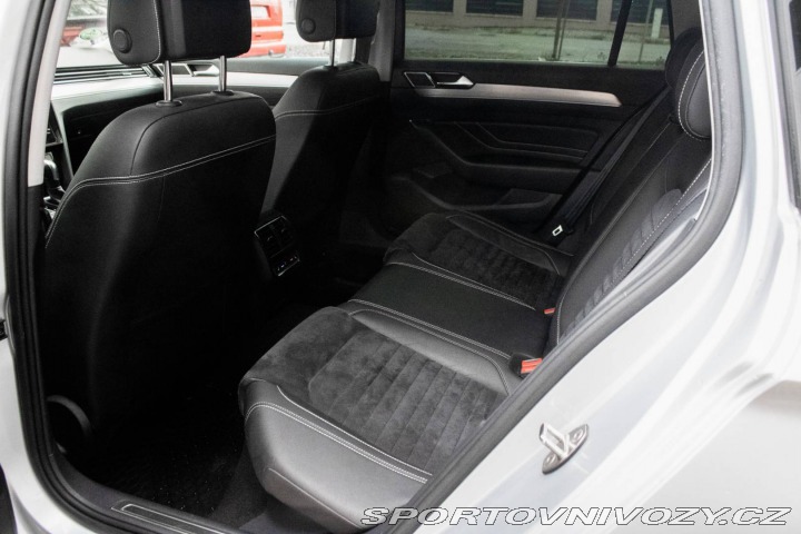 Volkswagen Ostatní modely Passat Variant Variant 2.0 BiTDI Elegan 2020