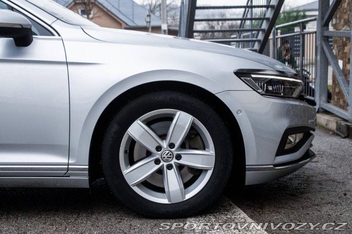Volkswagen Ostatní modely Passat Variant Variant  2.0 BiTDI Elegan 2020