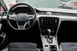 Volkswagen Ostatní modely Passat Variant Variant  2.0 BiTDI Elegan 2020