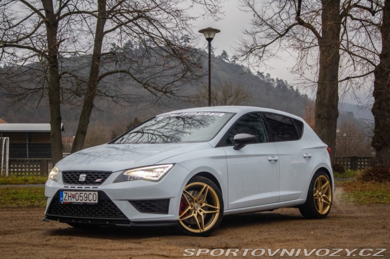 Seat Leon Cupra / AJ NA SPLÁTKY /