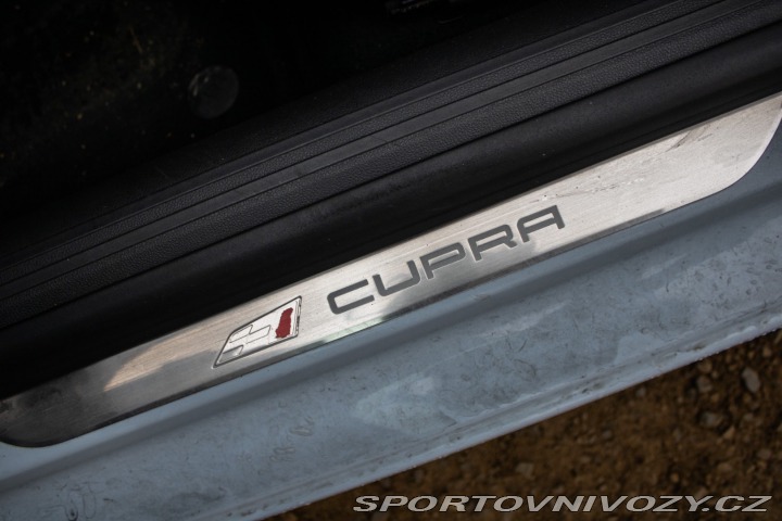 Seat Leon Cupra / AJ NA SPLÁTKY / 2016