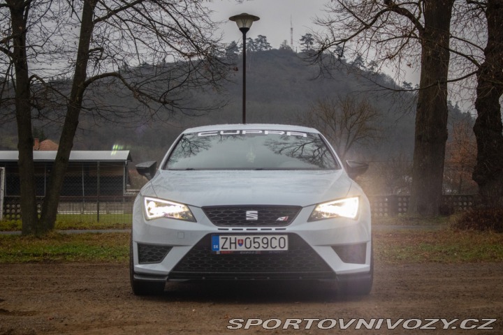 Seat Leon Cupra / AJ NA SPLÁTKY / 2016