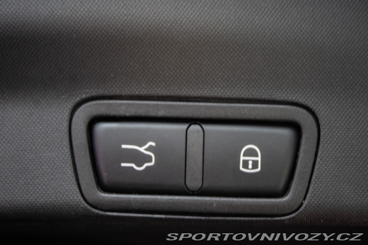 Alfa Romeo Stelvio 2.0 280k First Edition Q 2017