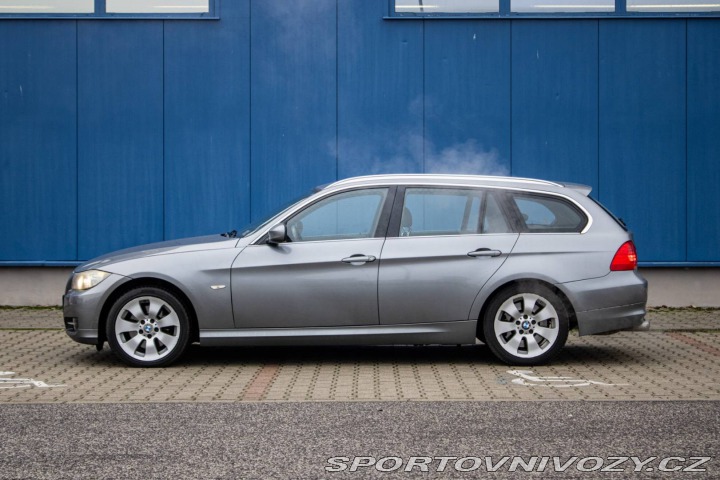 BMW 3 Touring  325i E91  xDrive 2011