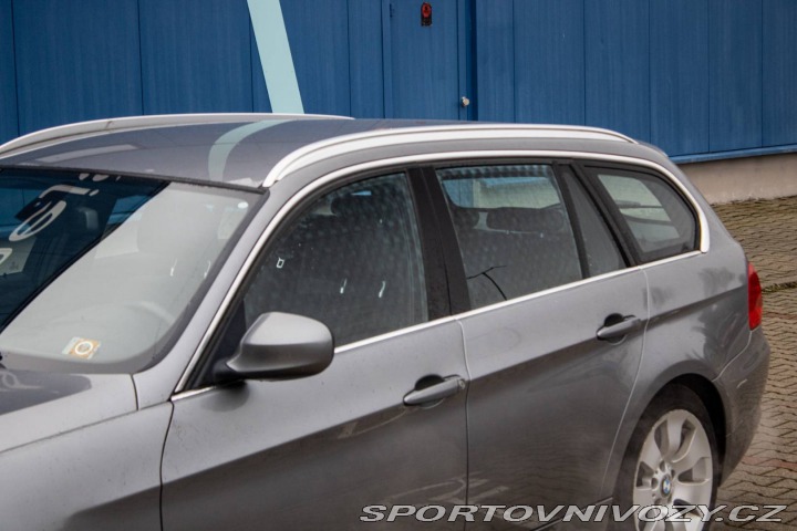 BMW 3 Touring  325i E91  xDrive 2011