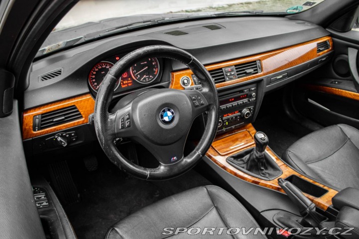 BMW 3 Touring  325i E91  xDrive 2011