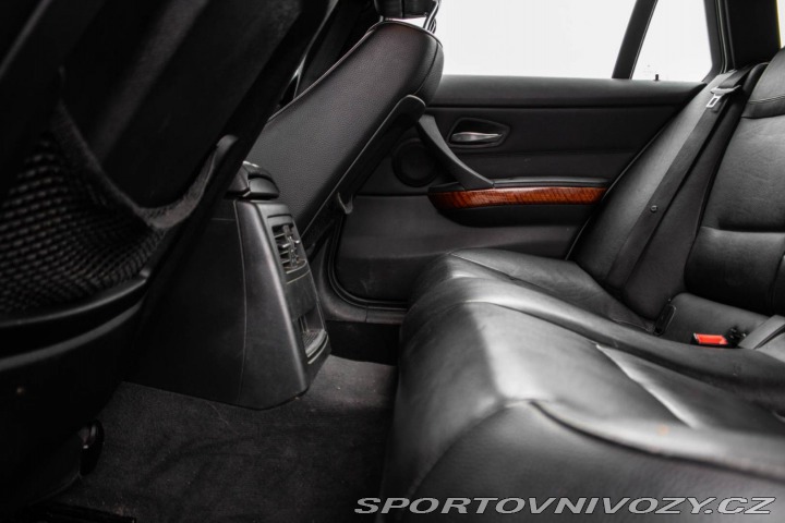 BMW 3 Touring  325i E91  xDrive 2011