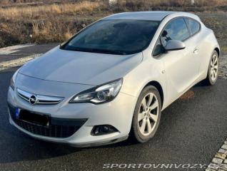 Opel Astra GTC 1.4 T 2012