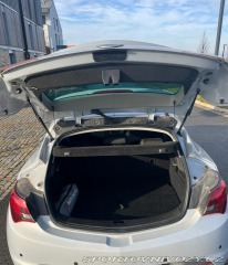 Opel Astra GTC 1.4 T 2012