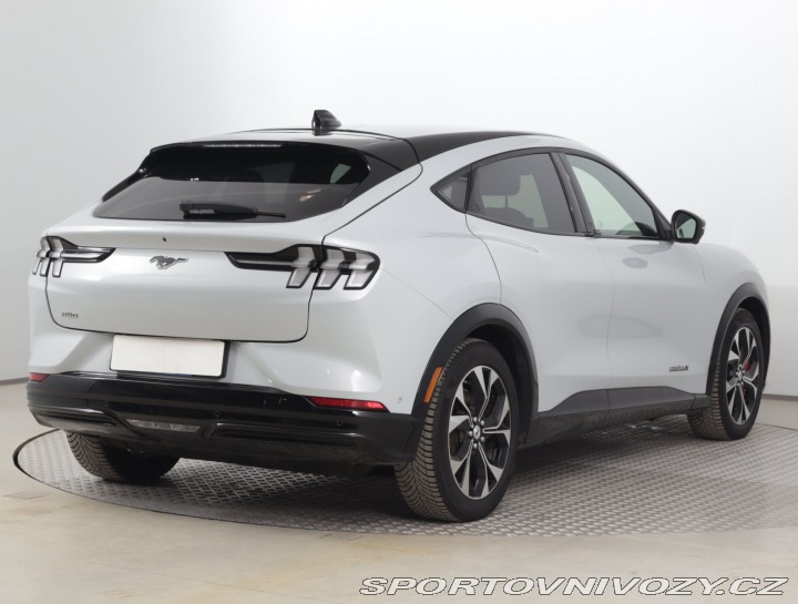 Ford Mustang Mach-E  Extended Range AW 2021