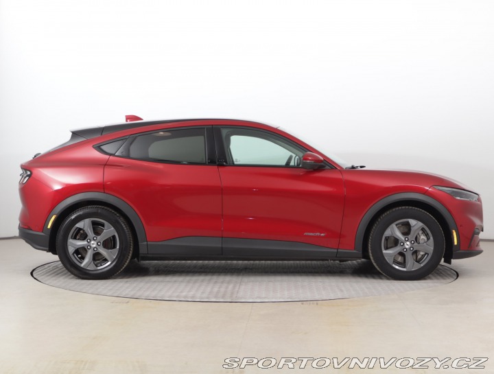 Ford Mustang Mach-E  Standard Range RW 2021